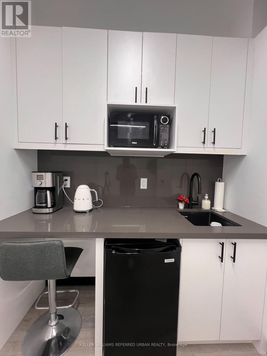 717 - 130 Queens Quay East Street N Property Photo 6