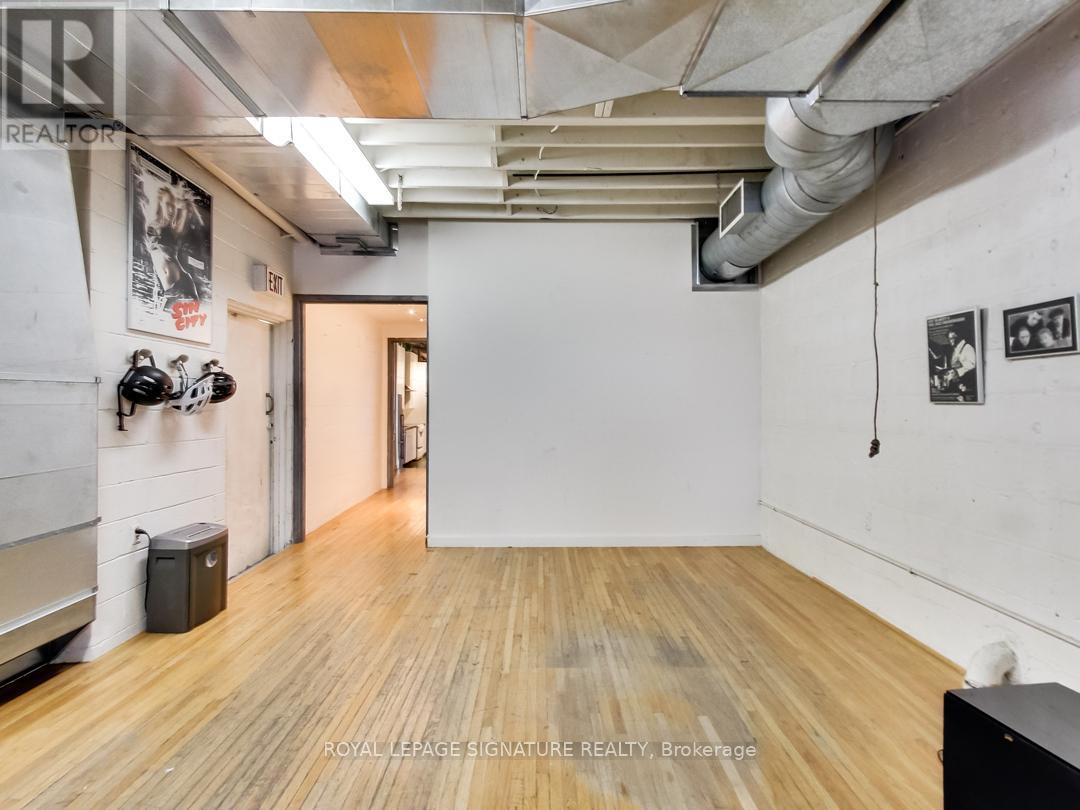 123 Niagara Street Property Photo 10