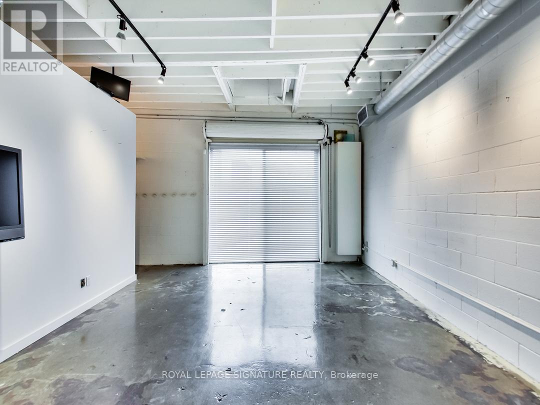123 Niagara Street Property Photo 27