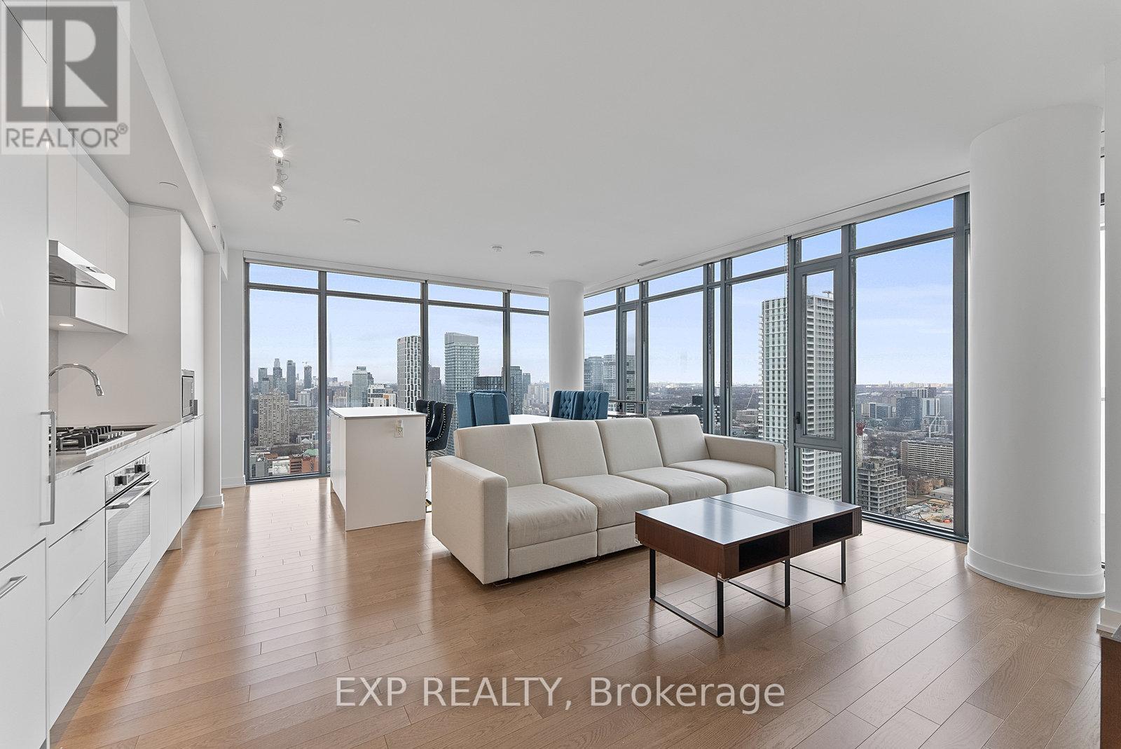 4011 - 20 Lombard Street Property Photo 6