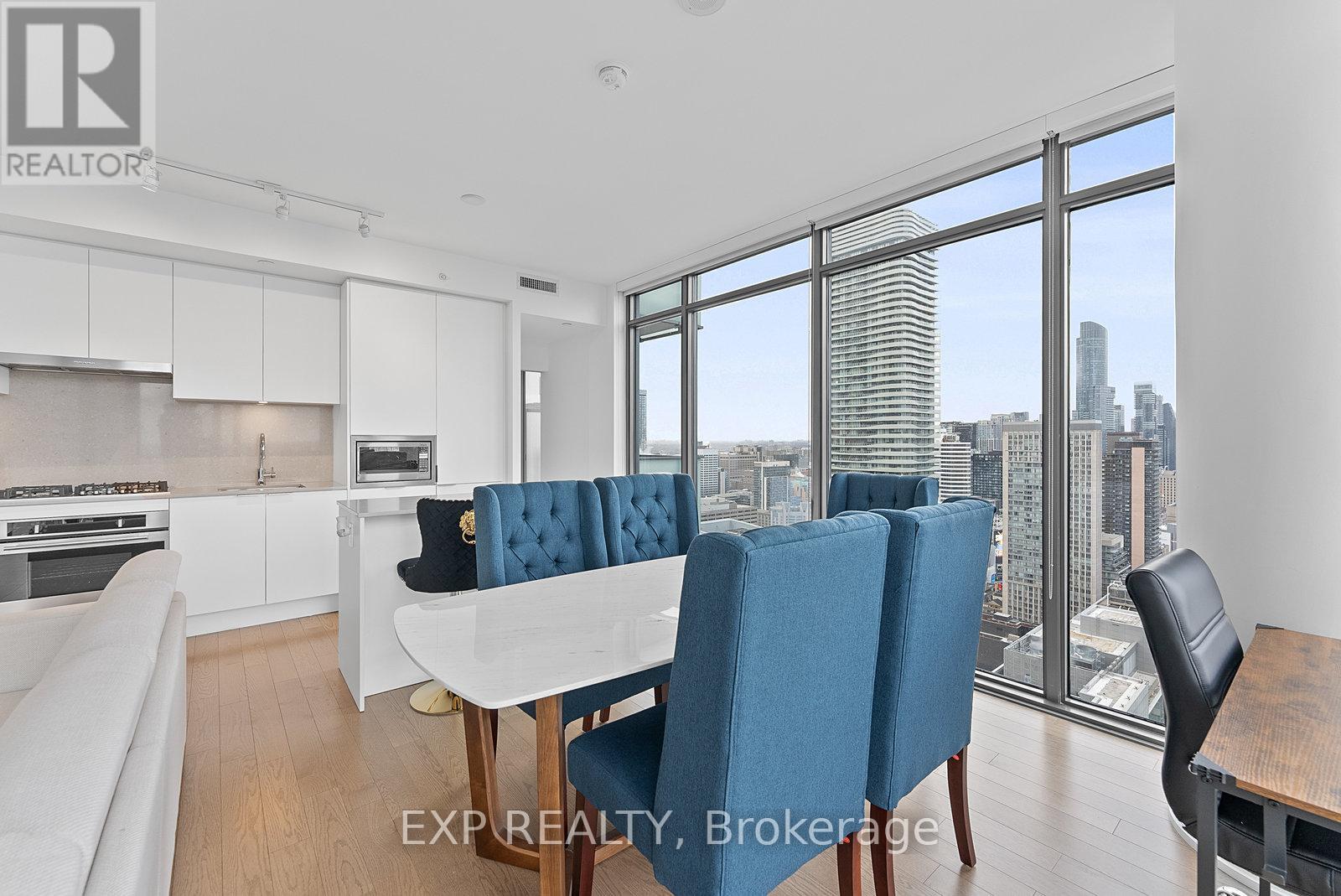4011 - 20 Lombard Street Property Photo 16