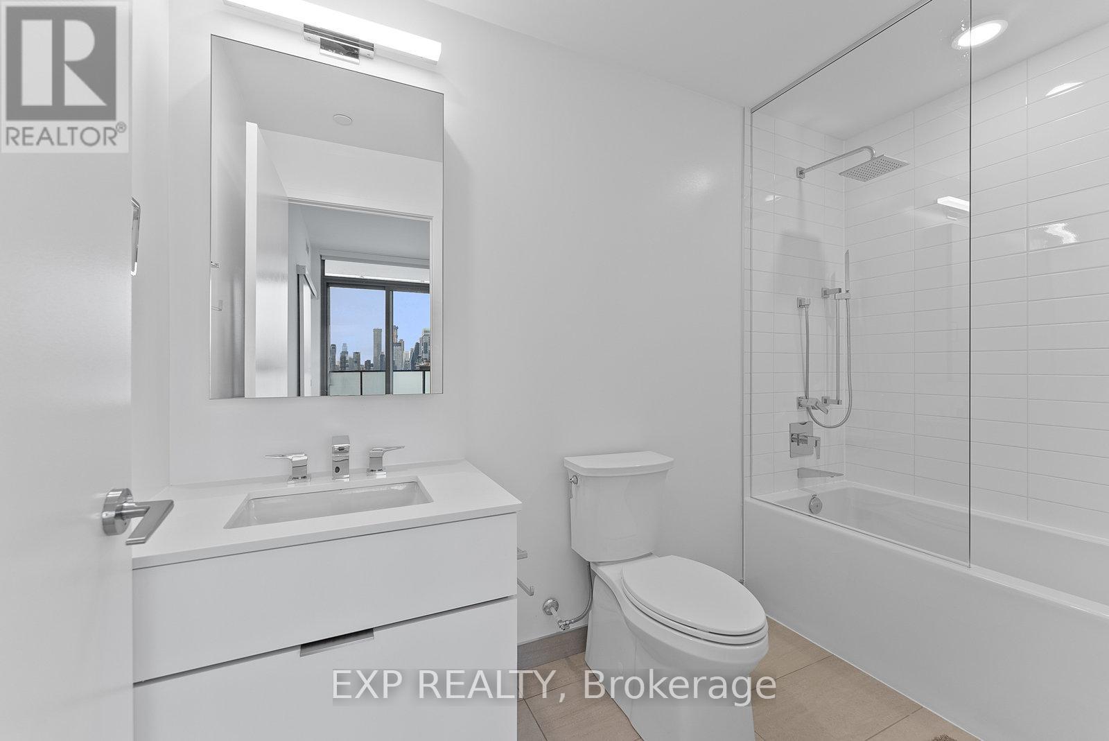 4011 - 20 Lombard Street Property Photo 23