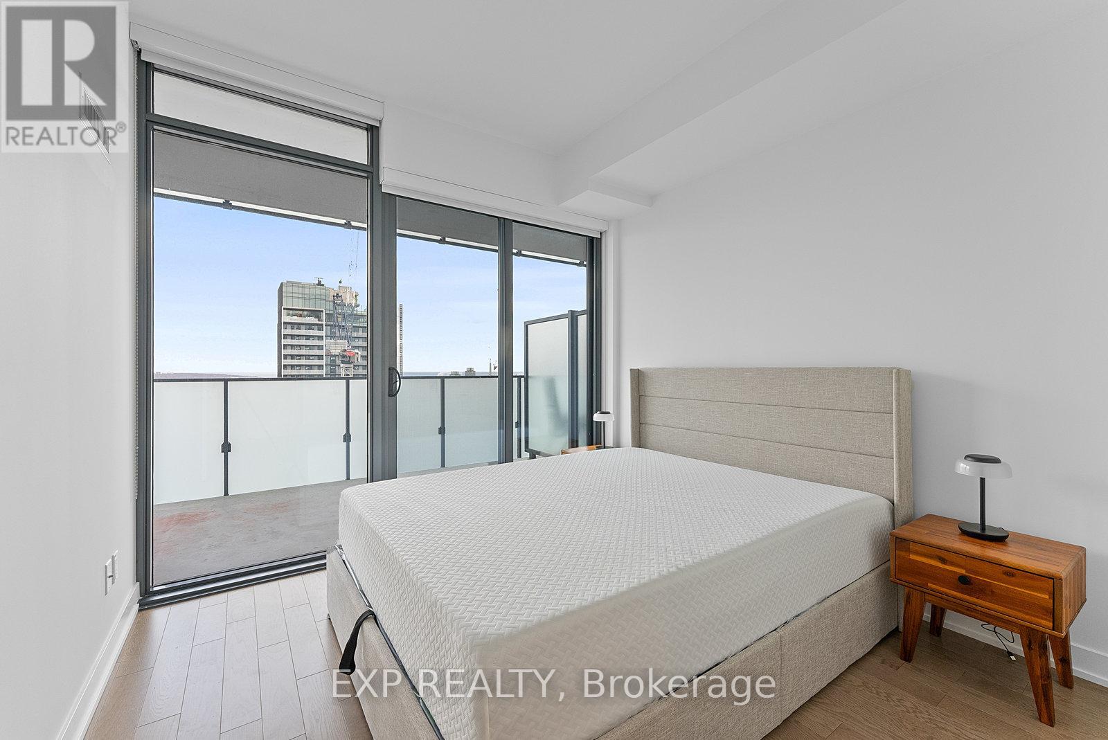 4011 - 20 Lombard Street Property Photo 27