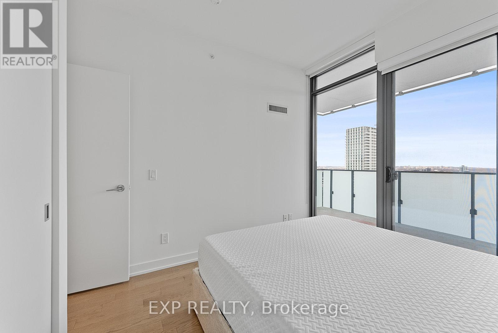 4011 - 20 Lombard Street Property Photo 28