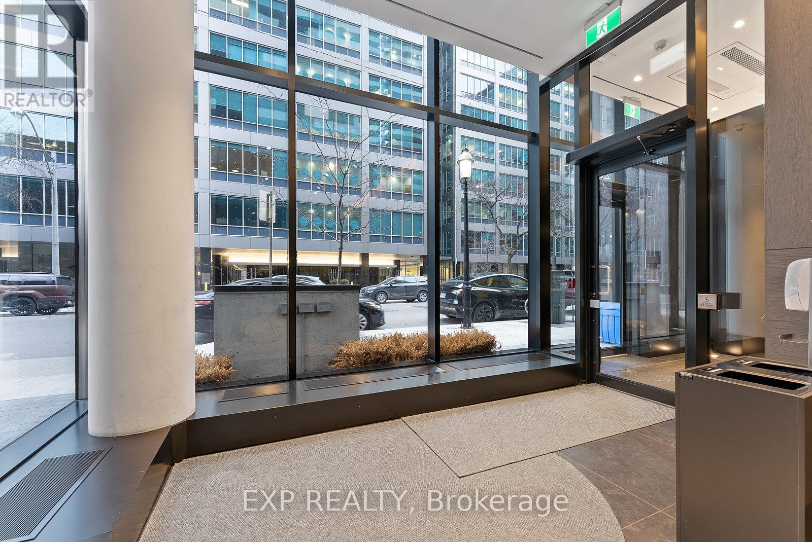 4011 - 20 Lombard Street Property Photo 35