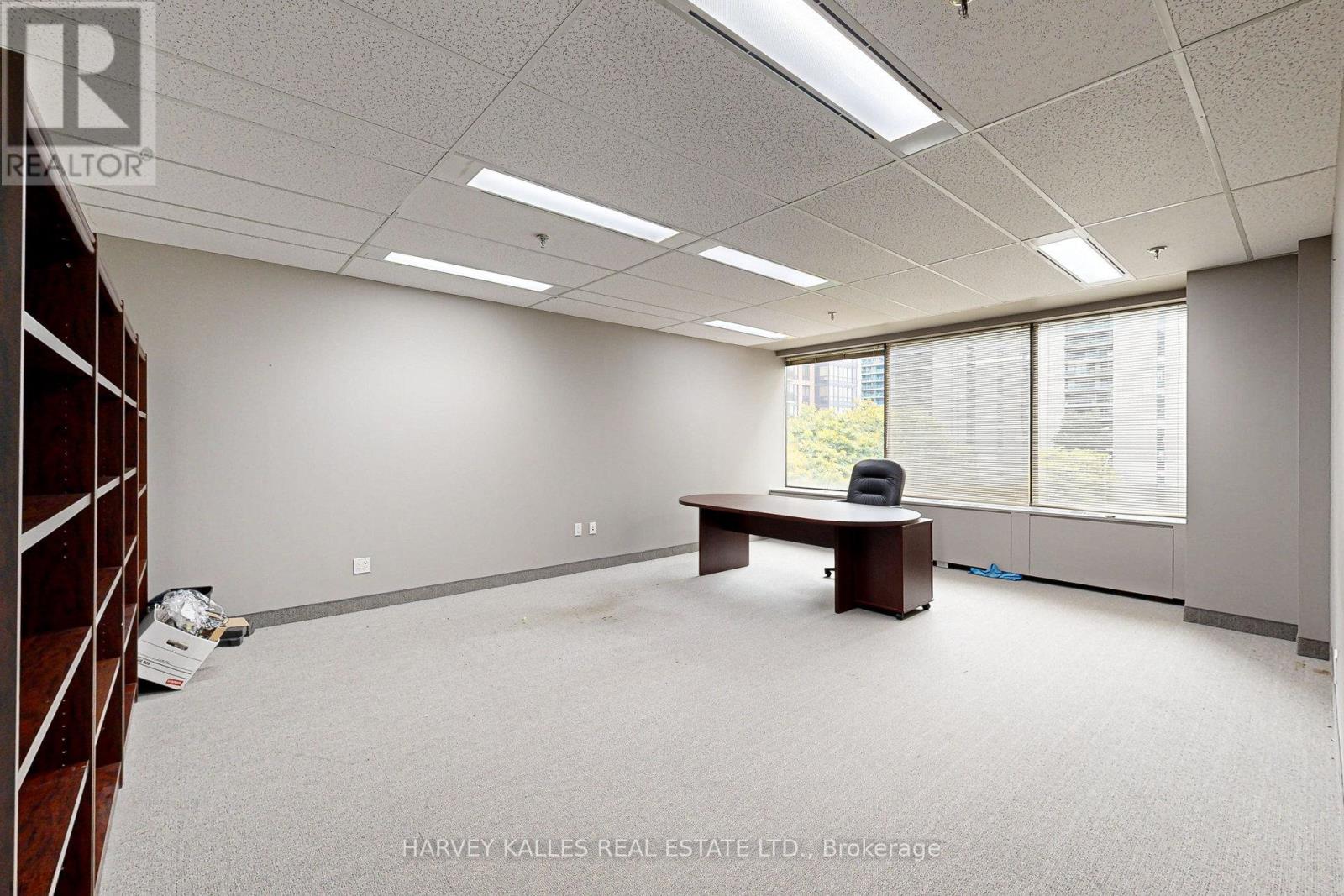 410 - 47 Sheppard Avenue E Property Photo 7