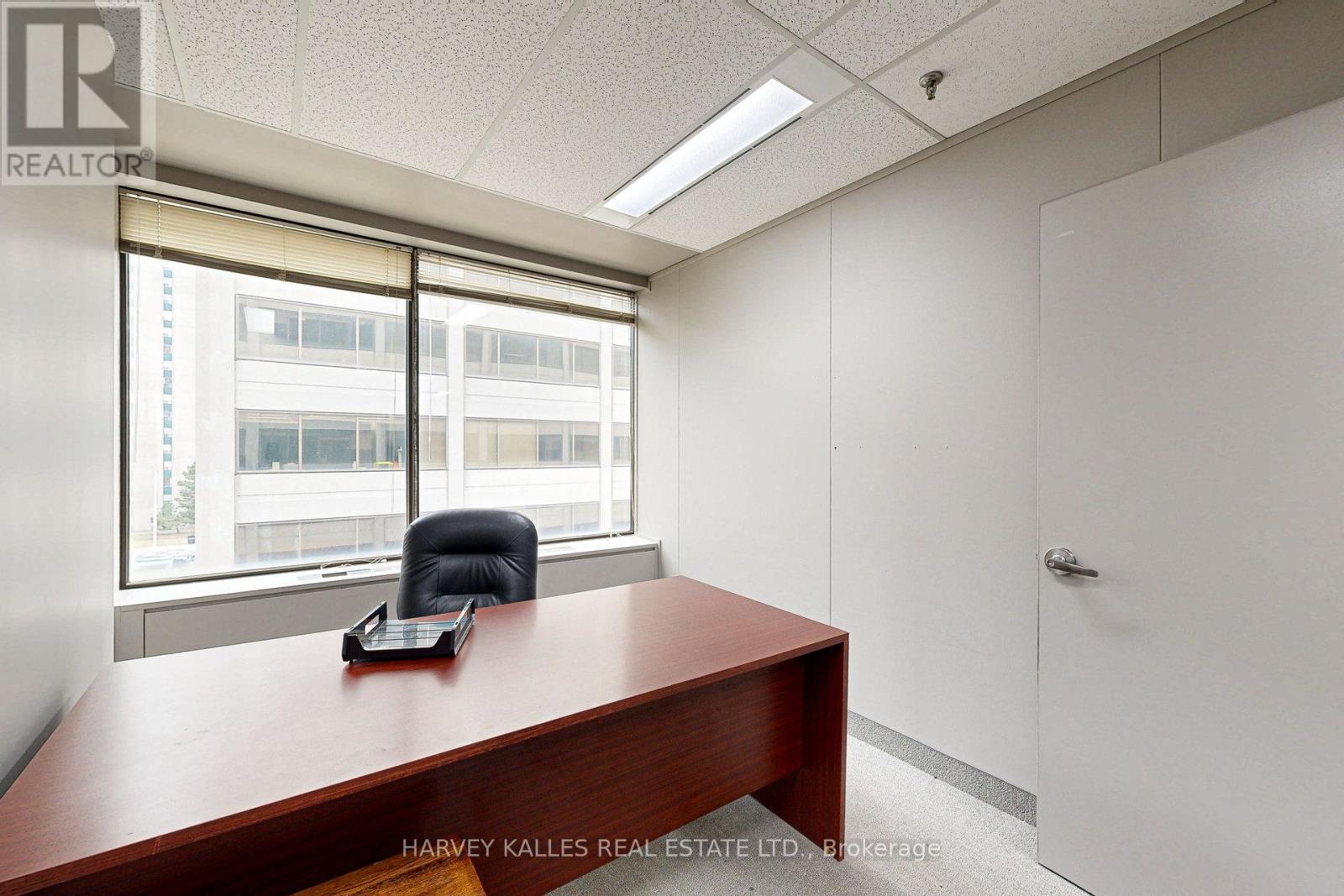 410 - 47 Sheppard Avenue E Property Photo 14