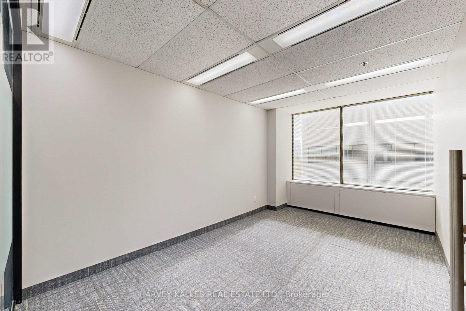 701 - 45 Sheppard Avenue E Property Photo 13