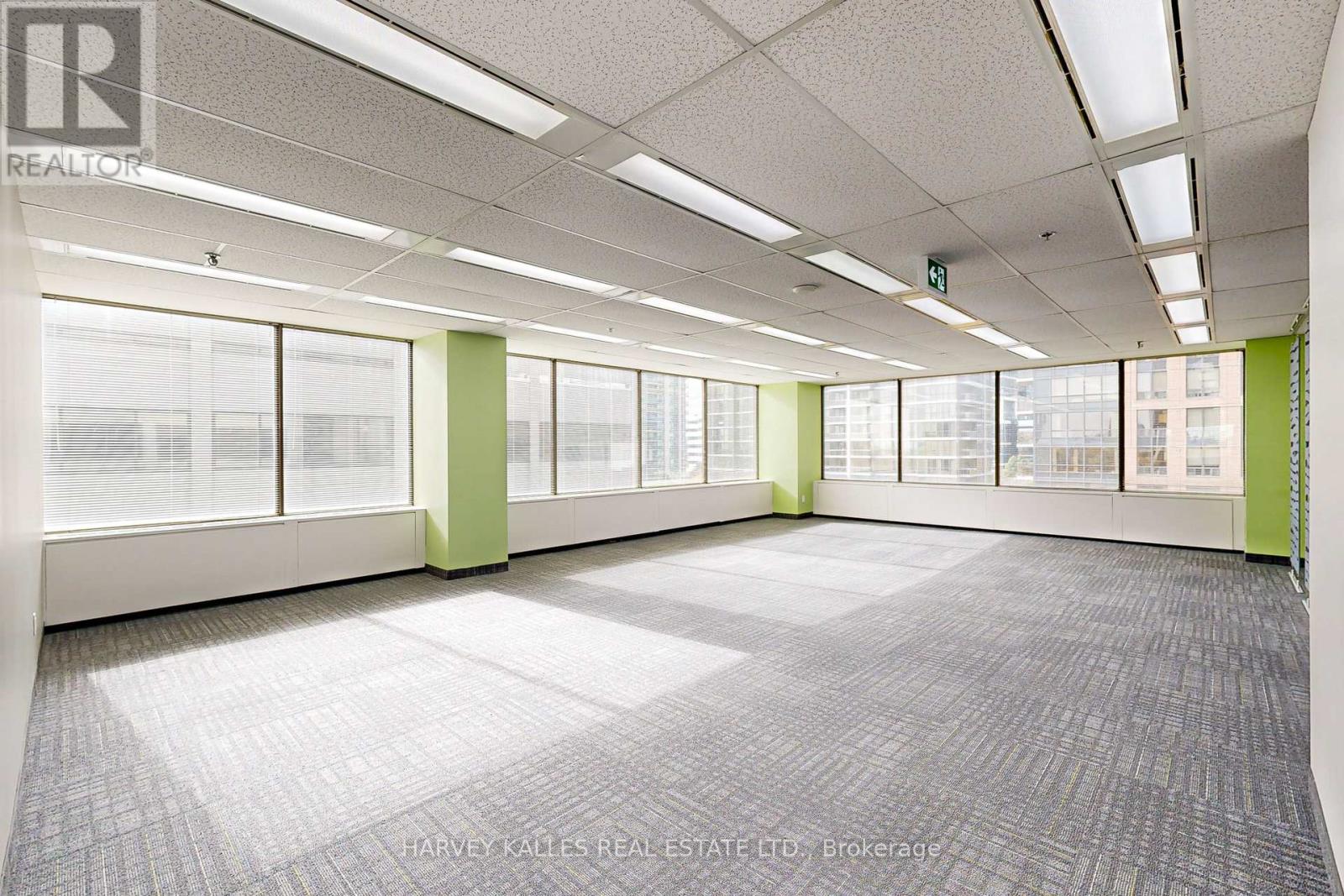 701 - 45 Sheppard Avenue E Property Photo 24