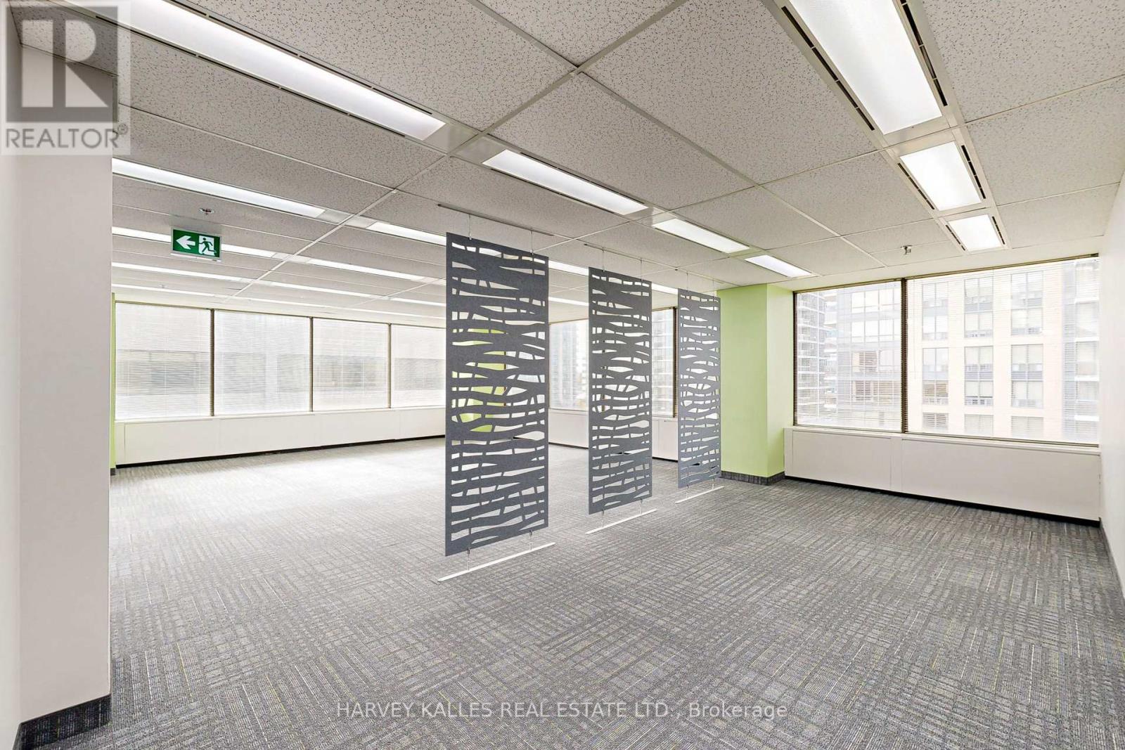 701 - 45 Sheppard Avenue E Property Photo 28