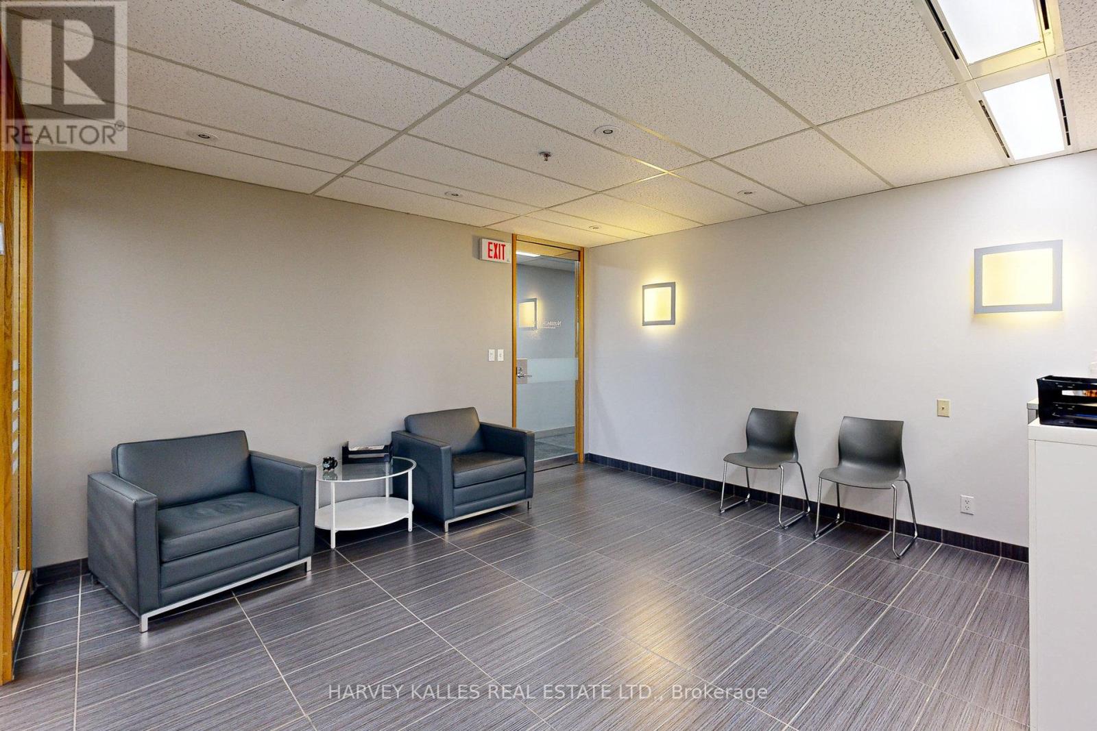 302 - 45 Sheppard Avenue E Property Photo 6