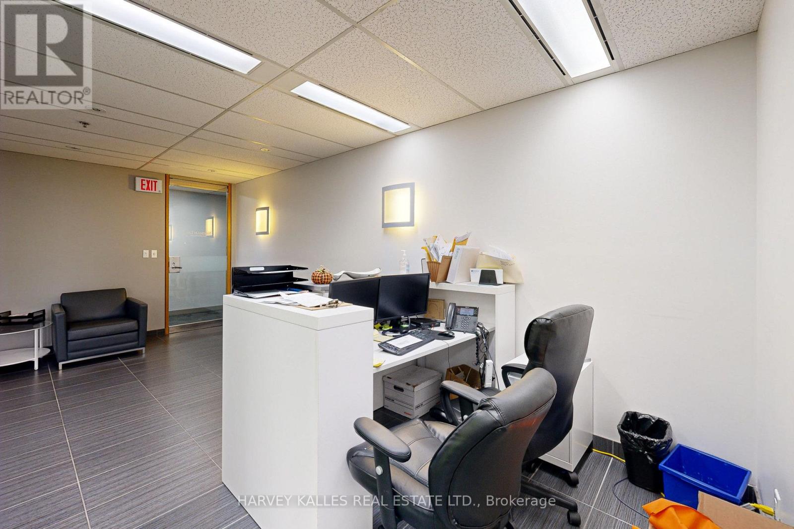 302 - 45 Sheppard Avenue E Property Photo 7