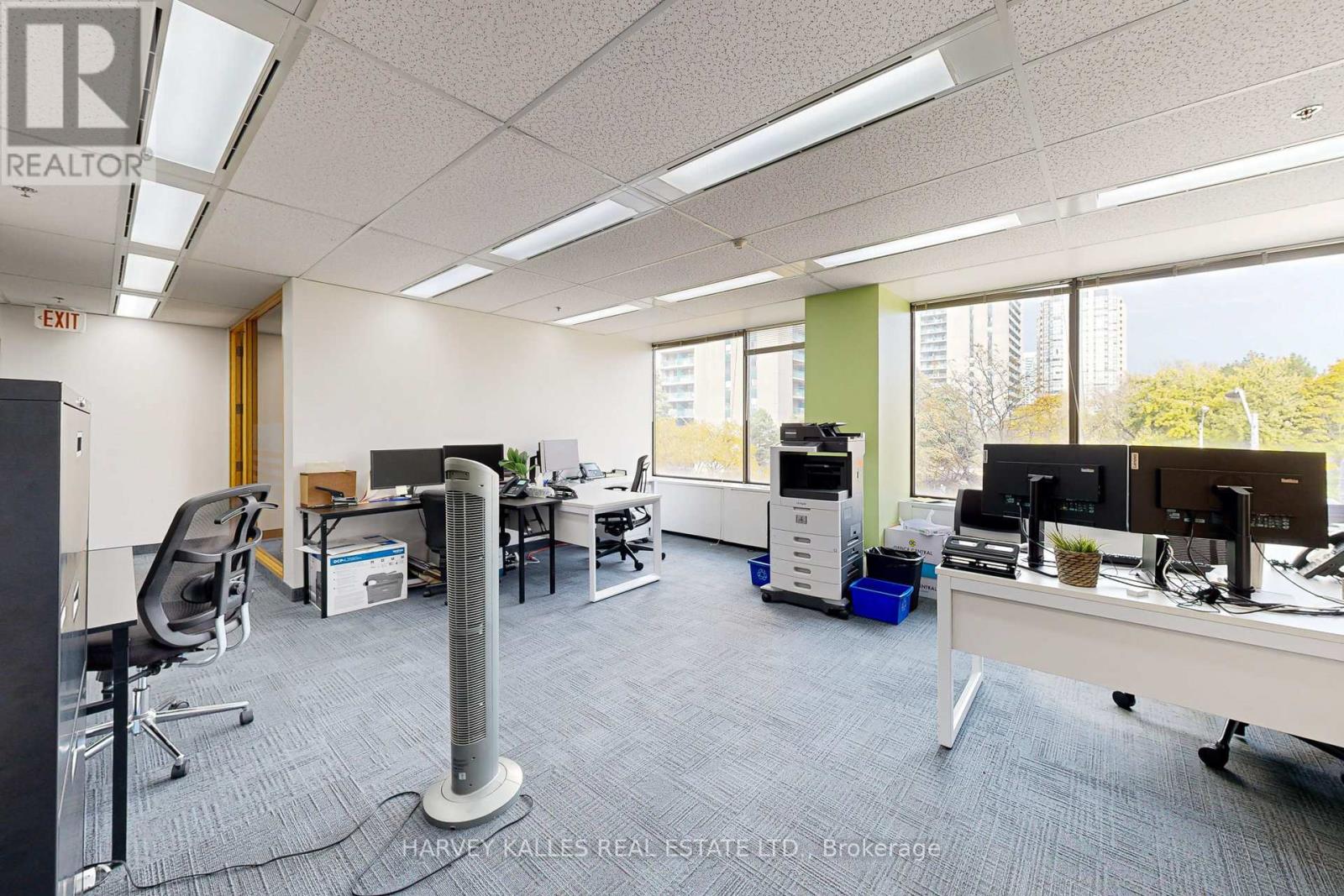 302 - 45 Sheppard Avenue E Property Photo 15