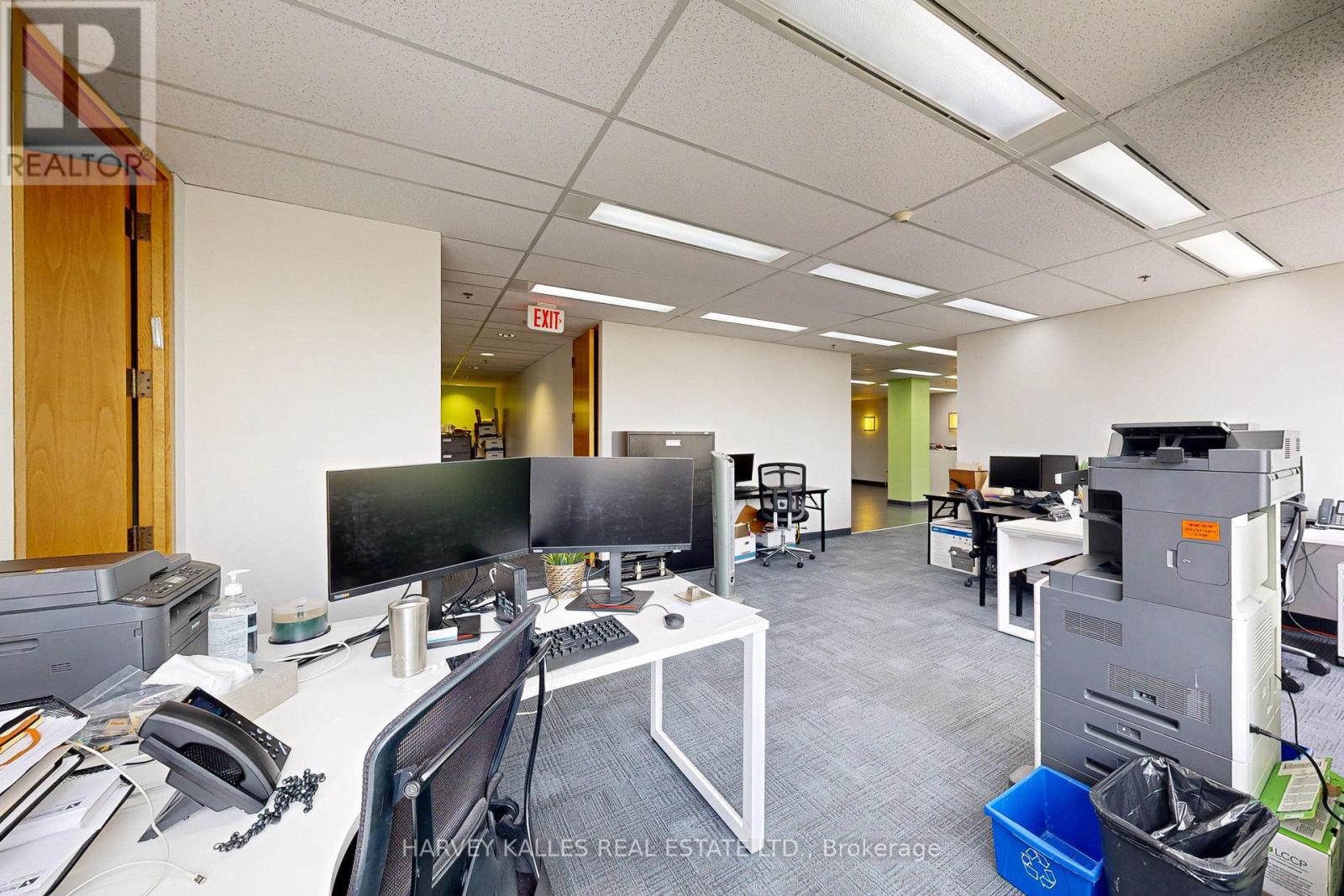 302 - 45 Sheppard Avenue E Property Photo 16