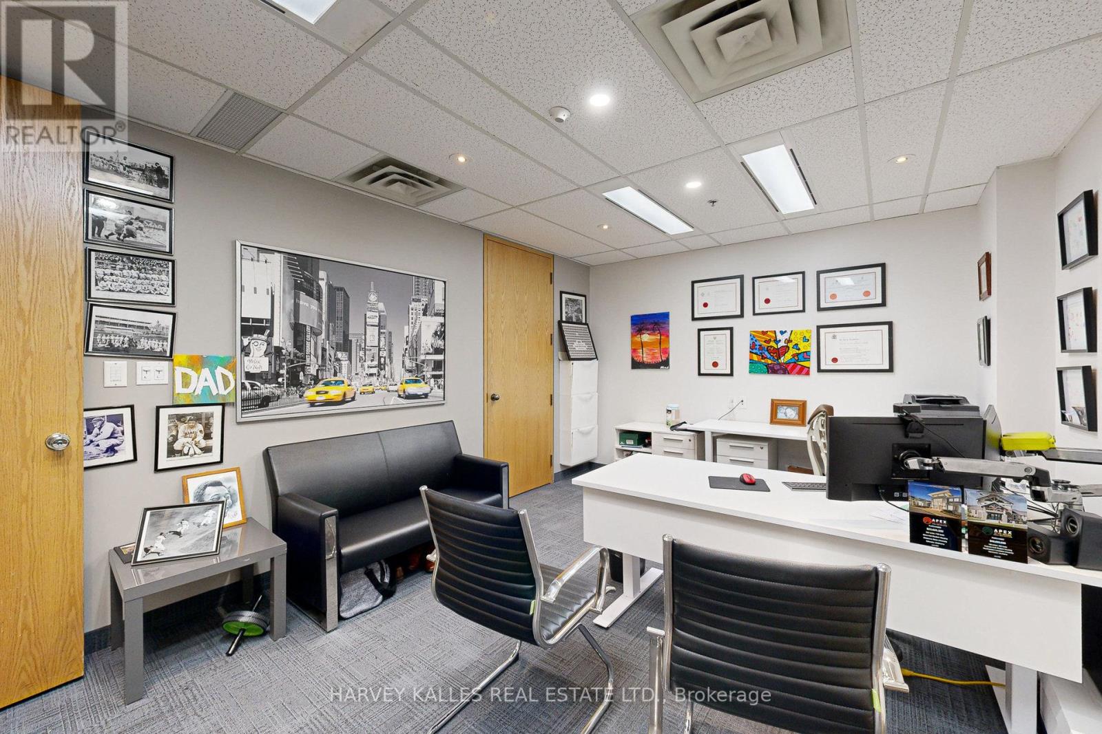 302 - 45 Sheppard Avenue E Property Photo 19