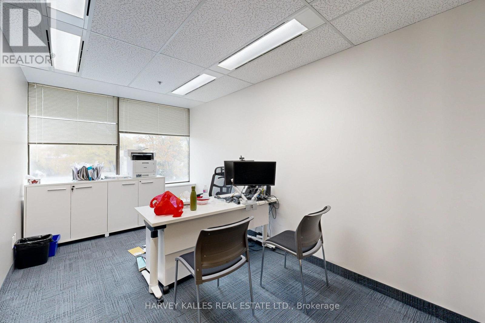 302 - 45 Sheppard Avenue E Property Photo 26