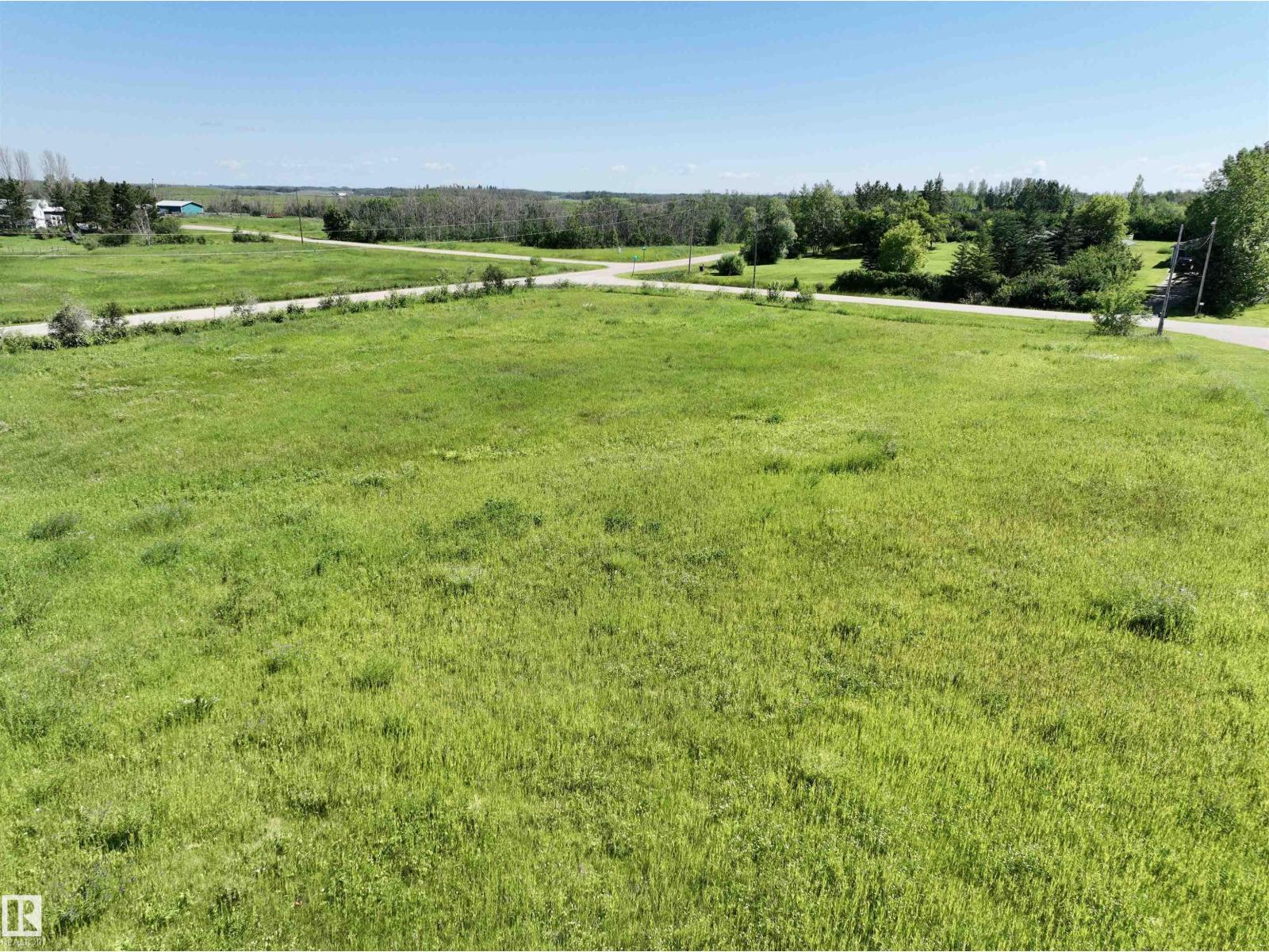 100 57415 Rng Rd 101 Property Photo 3