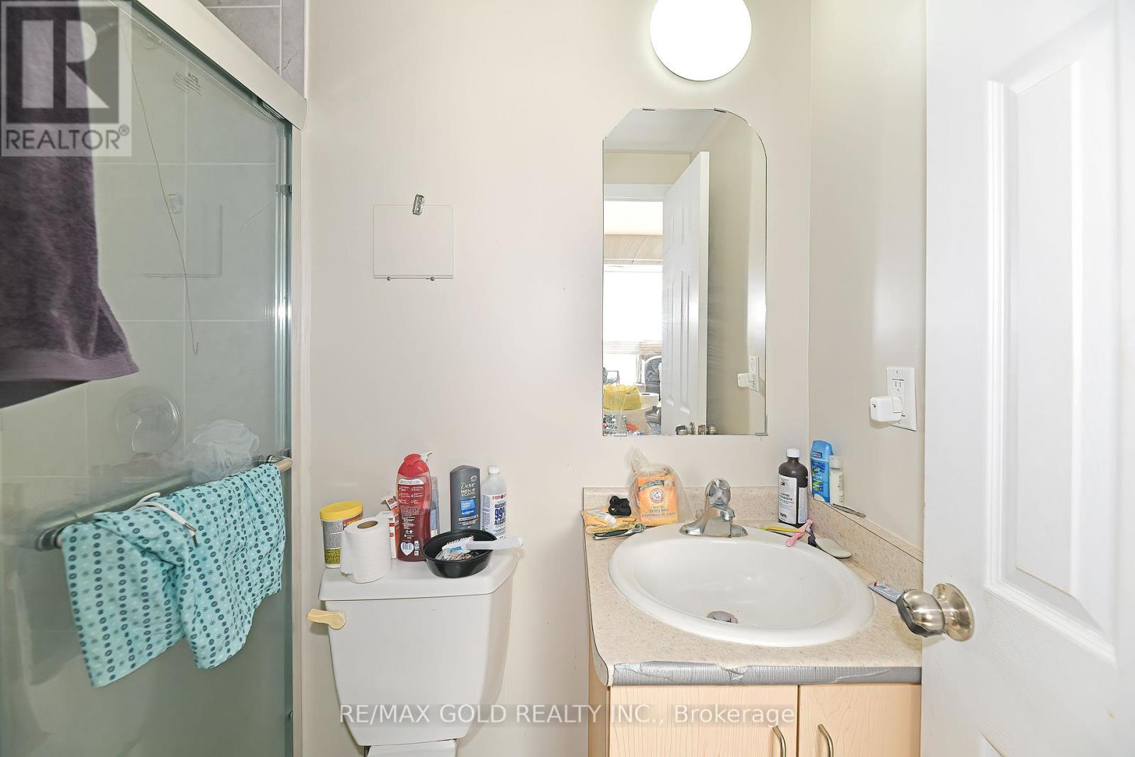 156 Barrington Avenue Property Photo 7