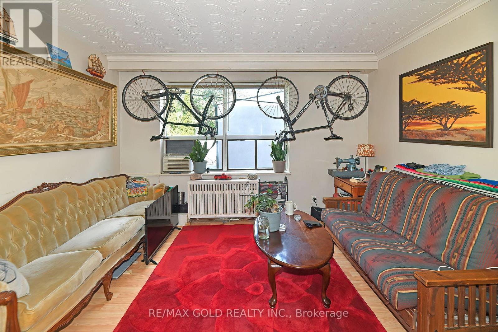 156 Barrington Avenue Property Photo 8