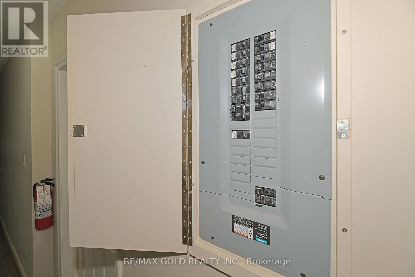 156 Barrington Avenue Property Photo 11
