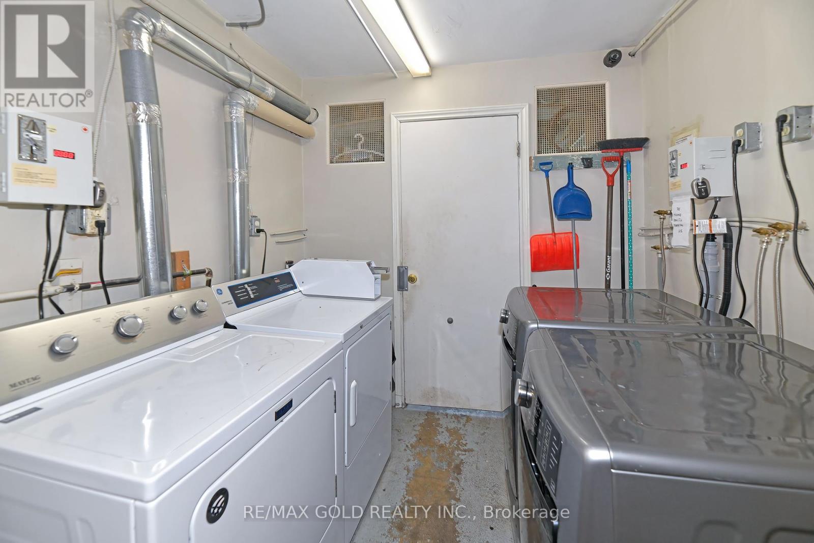156 Barrington Avenue Property Photo 13