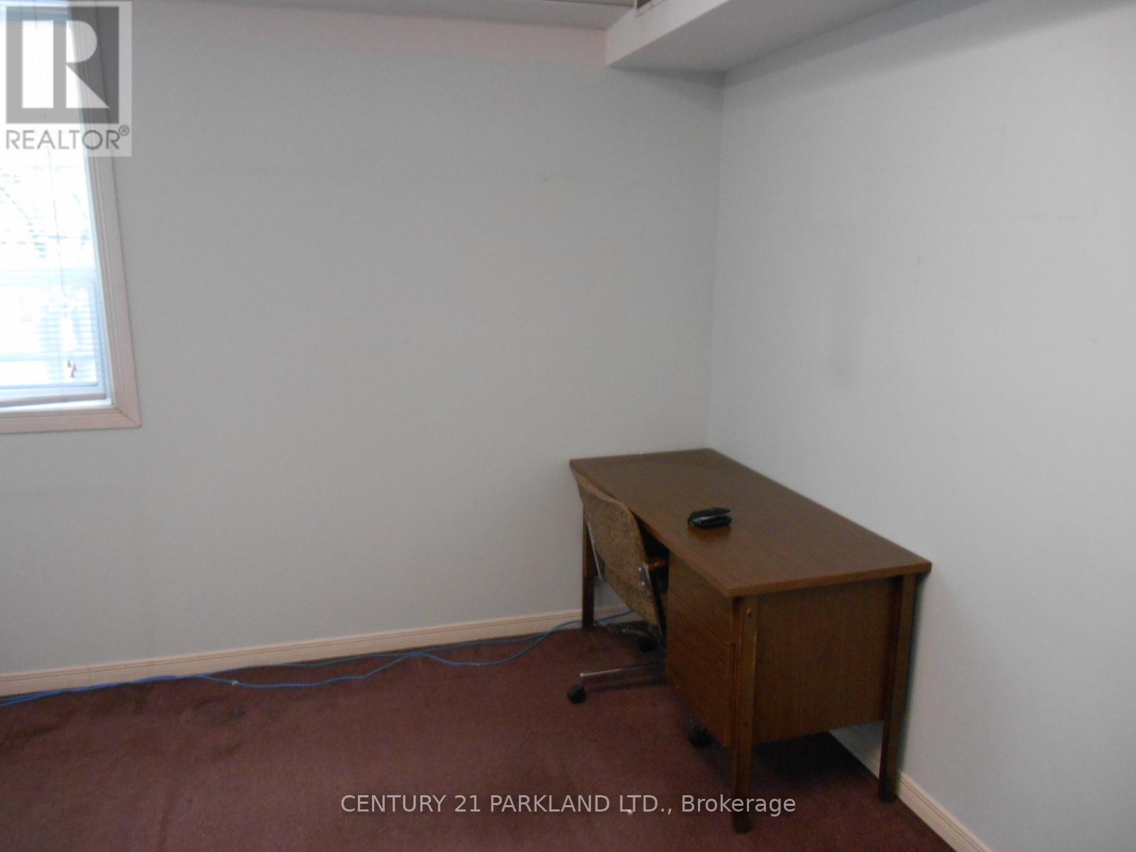 211 - 2179 Danforth Avenue Property Photo 5