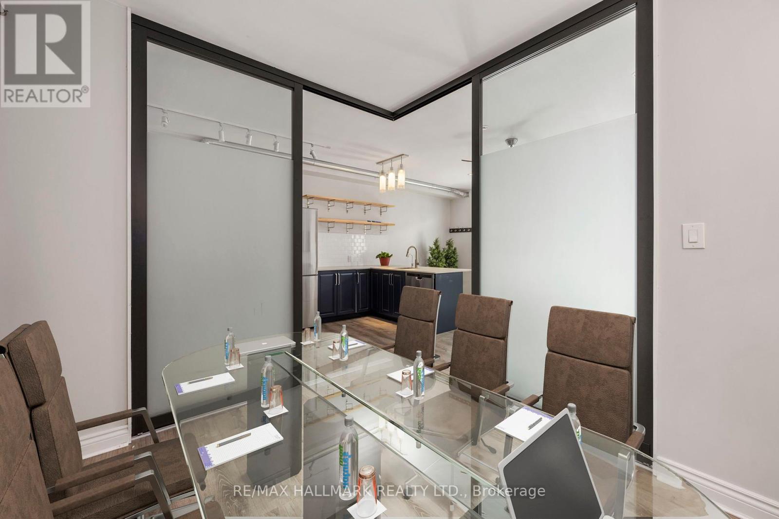 605 Liverpool Road Property Photo 7