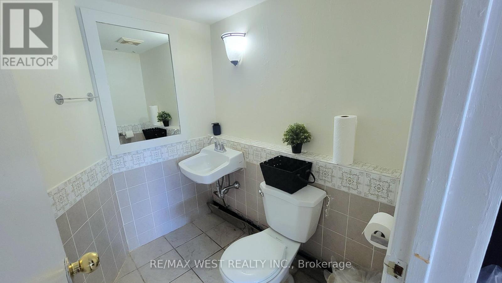 7 - 1375 Danforth Road Property Photo 20