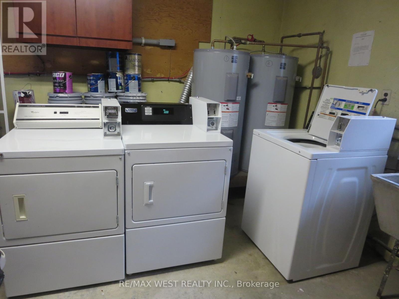 41 - 429 Austen Court Property Photo 13