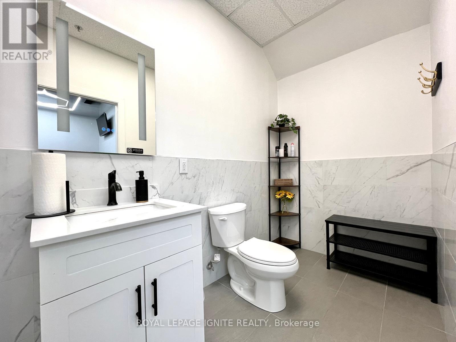 3 (2nd) - 190 Station Street Property Photo 6