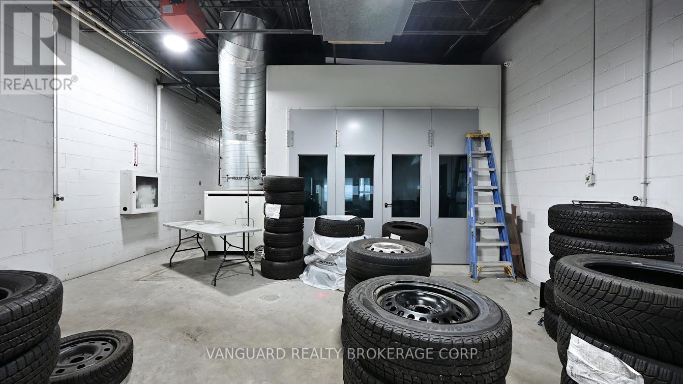 2851 Eglinton Avenue E Property Photo 35