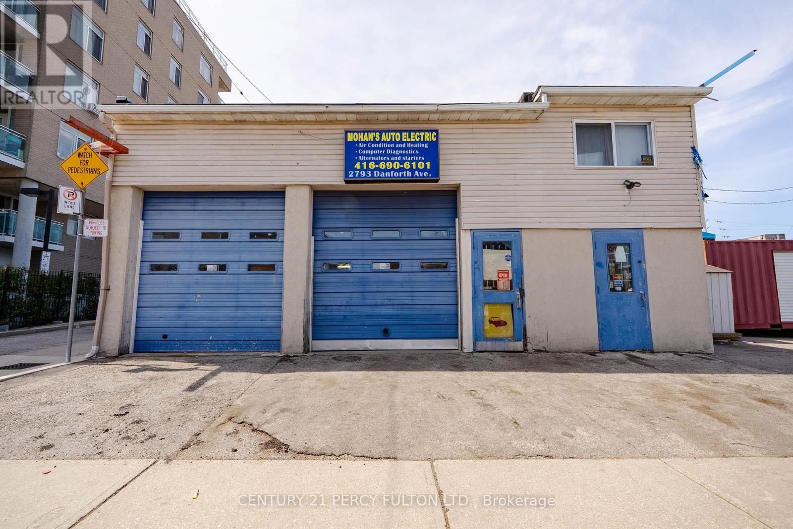 2793 Danforth Avenue Property Photo 27