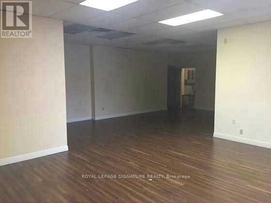 10 - 4911 Steeles Avenue E Property Photo 3
