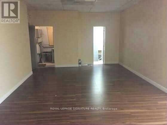 10 - 4911 Steeles Avenue E Property Photo 4