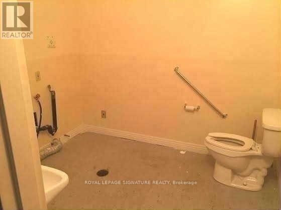 10 - 4911 Steeles Avenue E Property Photo 7