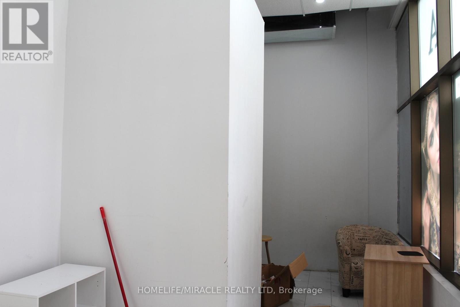 104 - 3875 Mcnicoll Avenue Property Photo 19