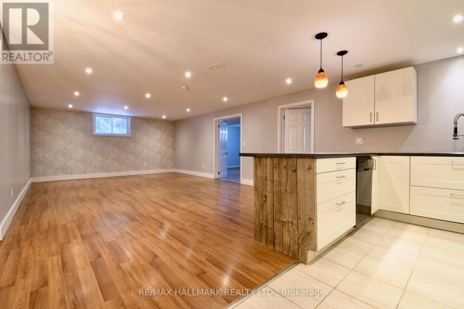 18555 Highway 12 Property Photo 19