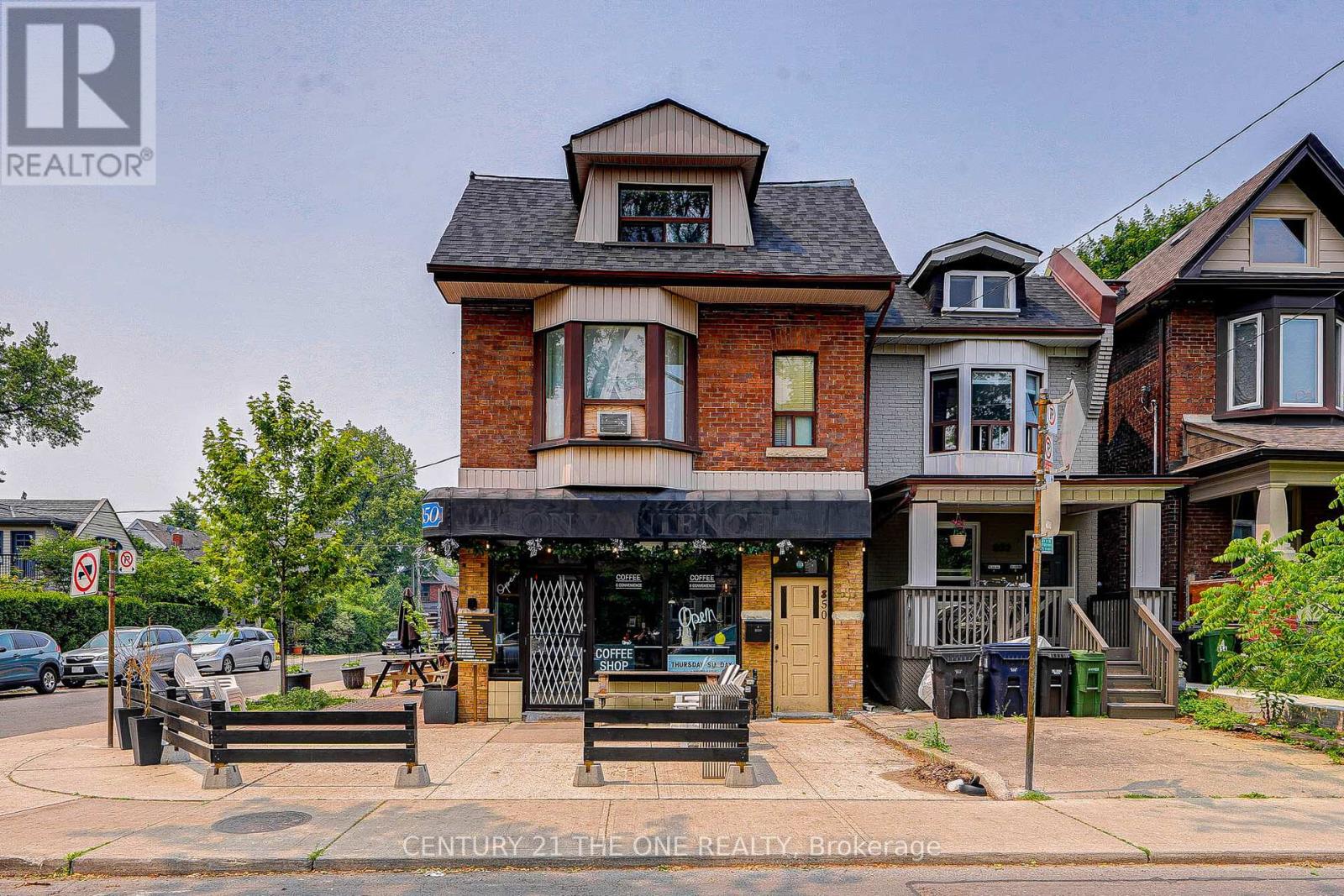 3RD FLR - 850 CARLAW AVENUE Property Photo 1