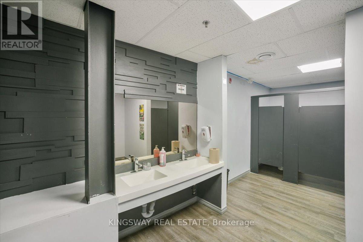 101 - 3580 Mcnicoll Avenue Property Photo 25
