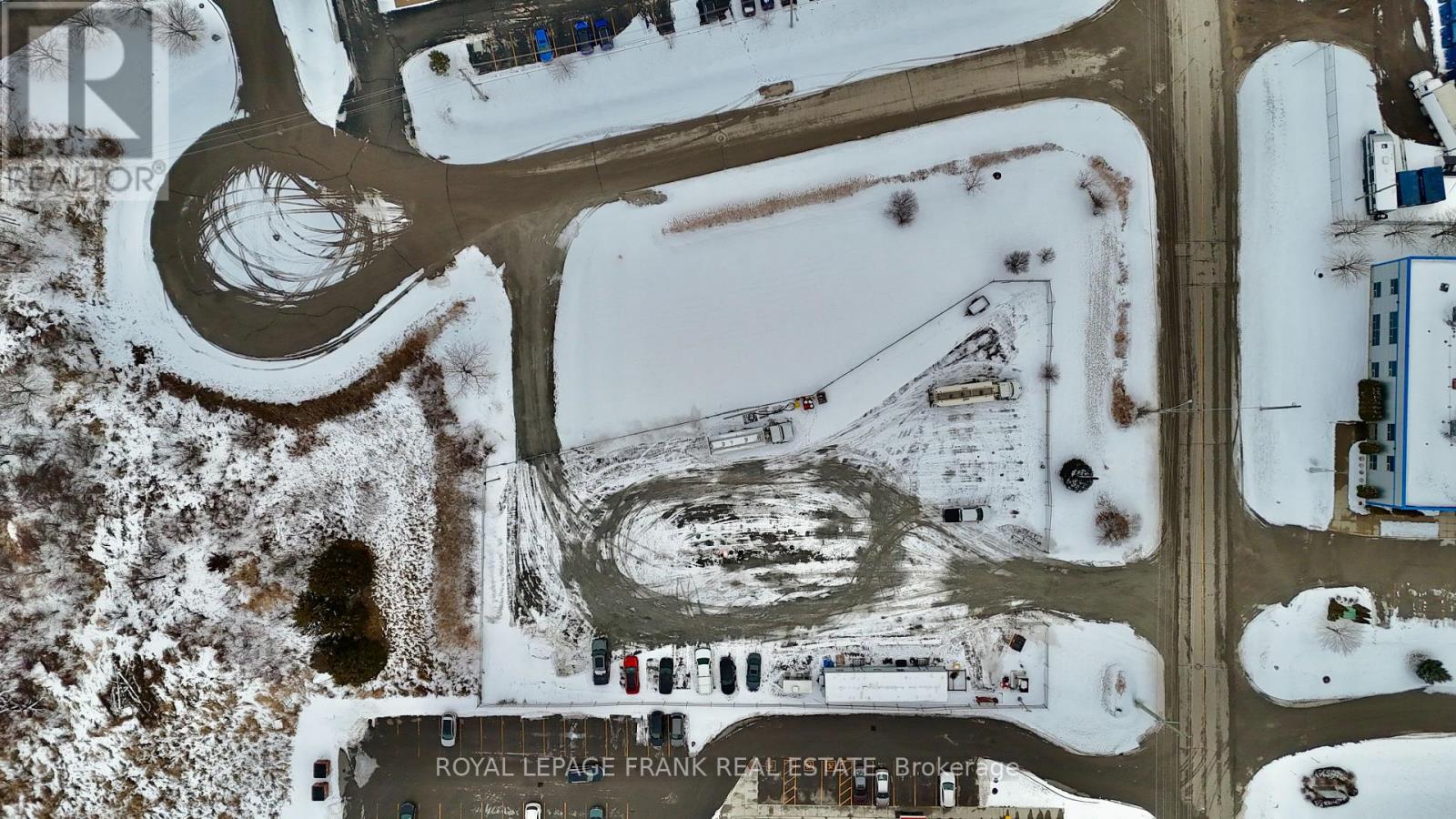 350 Lake Road Property Photo 9