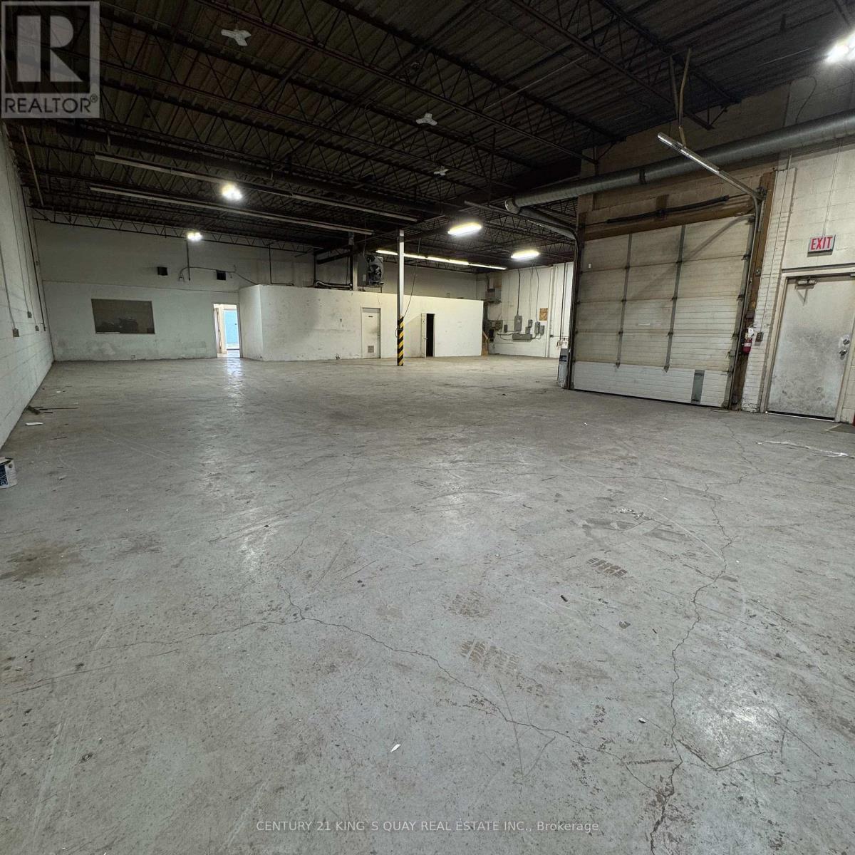 4 - 70 Milner Avenue Property Photo 3