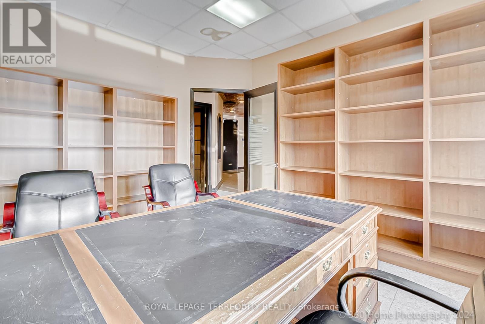 205 - 80 Corporate Drive Property Photo 1