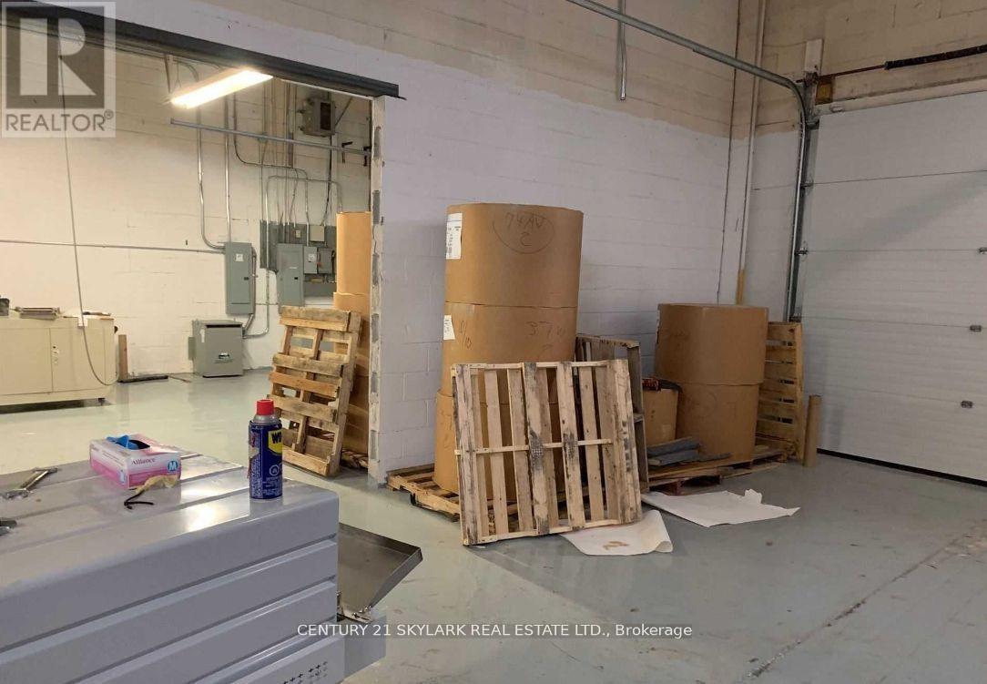 #10&11 - 150 Nantucket Boulevard Property Photo 16