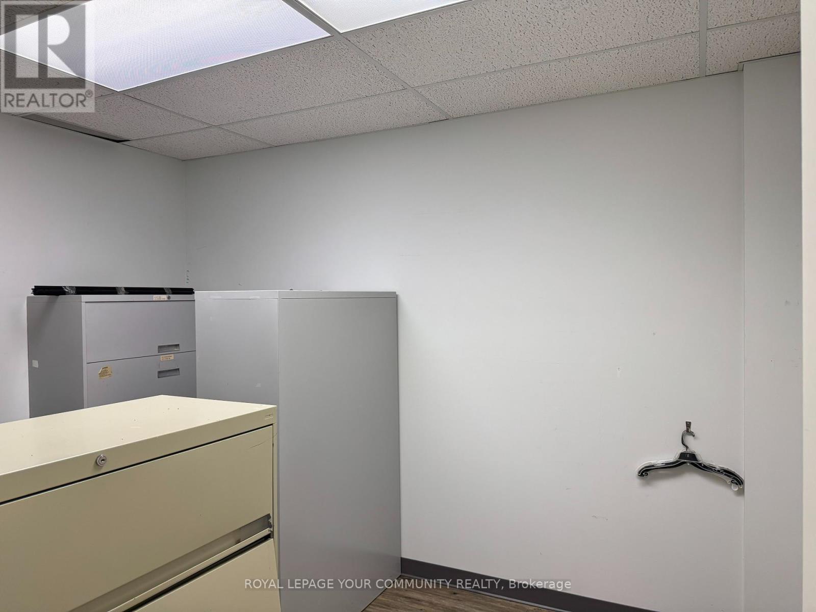 208a - 4040 Finch Avenue E Property Photo 12