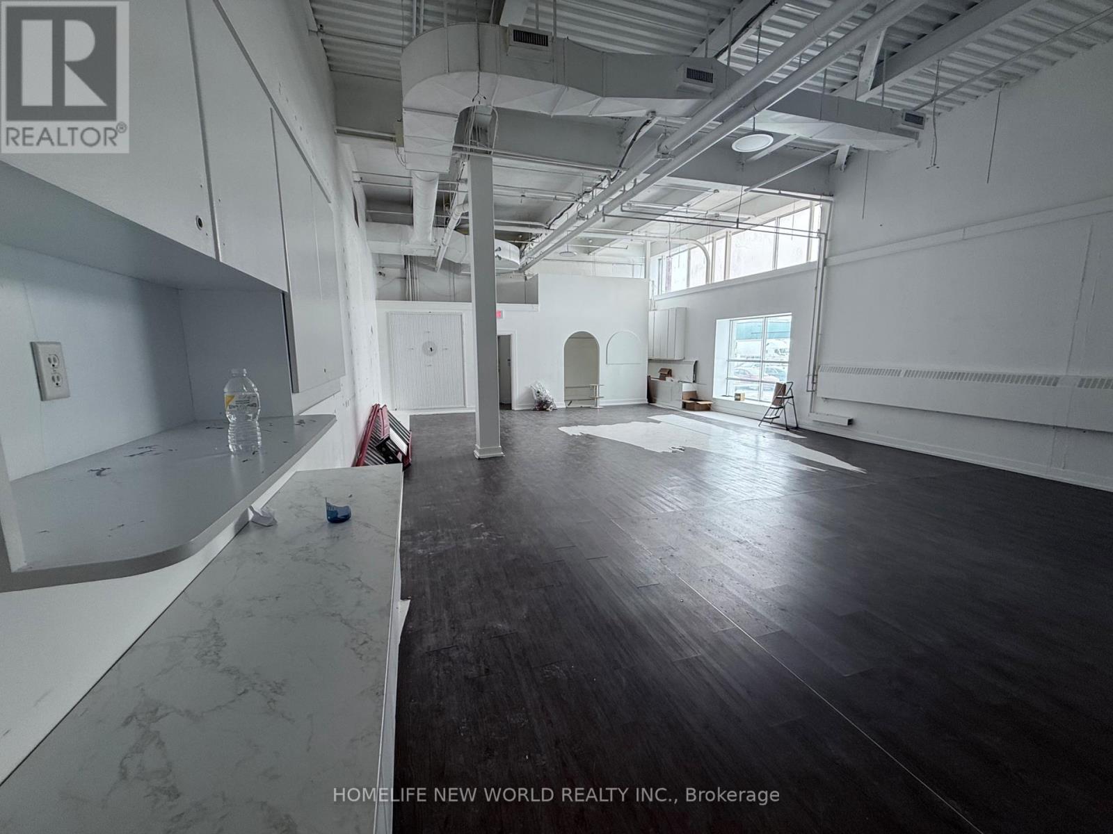 101+105 - 41 Metropolitan Road Property Photo 11