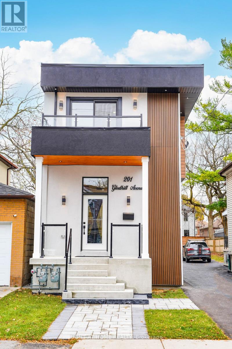201 Gledhill Avenue Property Photo 1