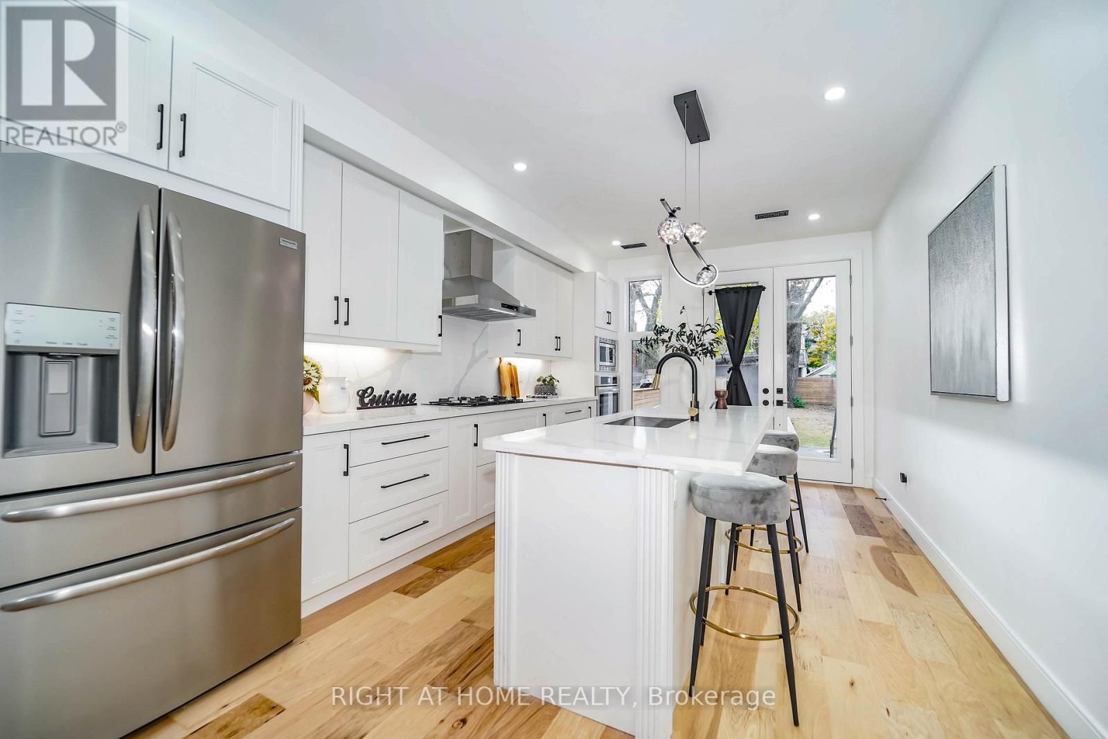201 Gledhill Avenue Property Photo 14
