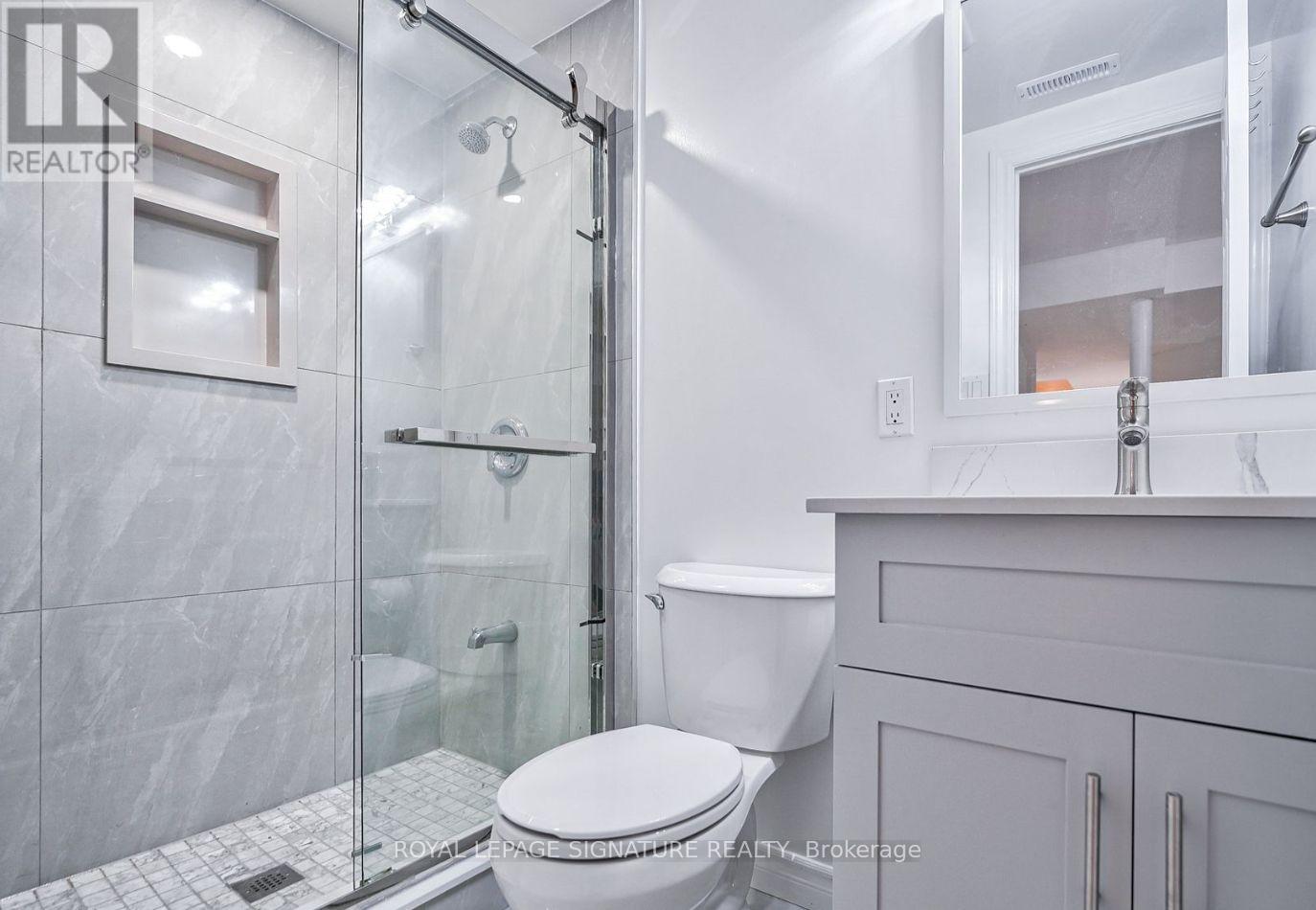 27 Macklingate Court Property Photo 6