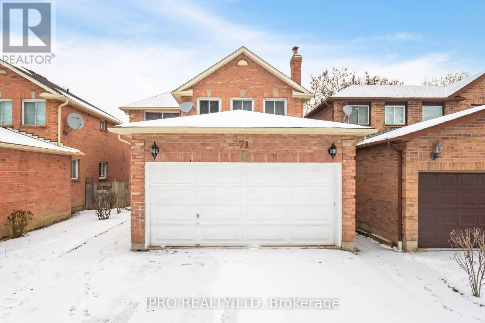 71 Daniels Cres Property Photo