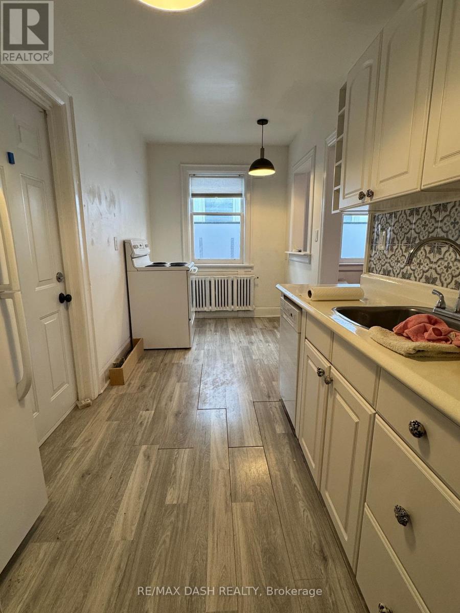 Main - 40 Hammersmith Avenue Property Photo 6